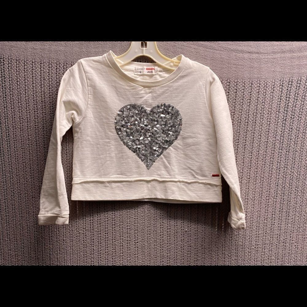 Valentine’s Day Girls Castro white silver sequin heart long sleeve top